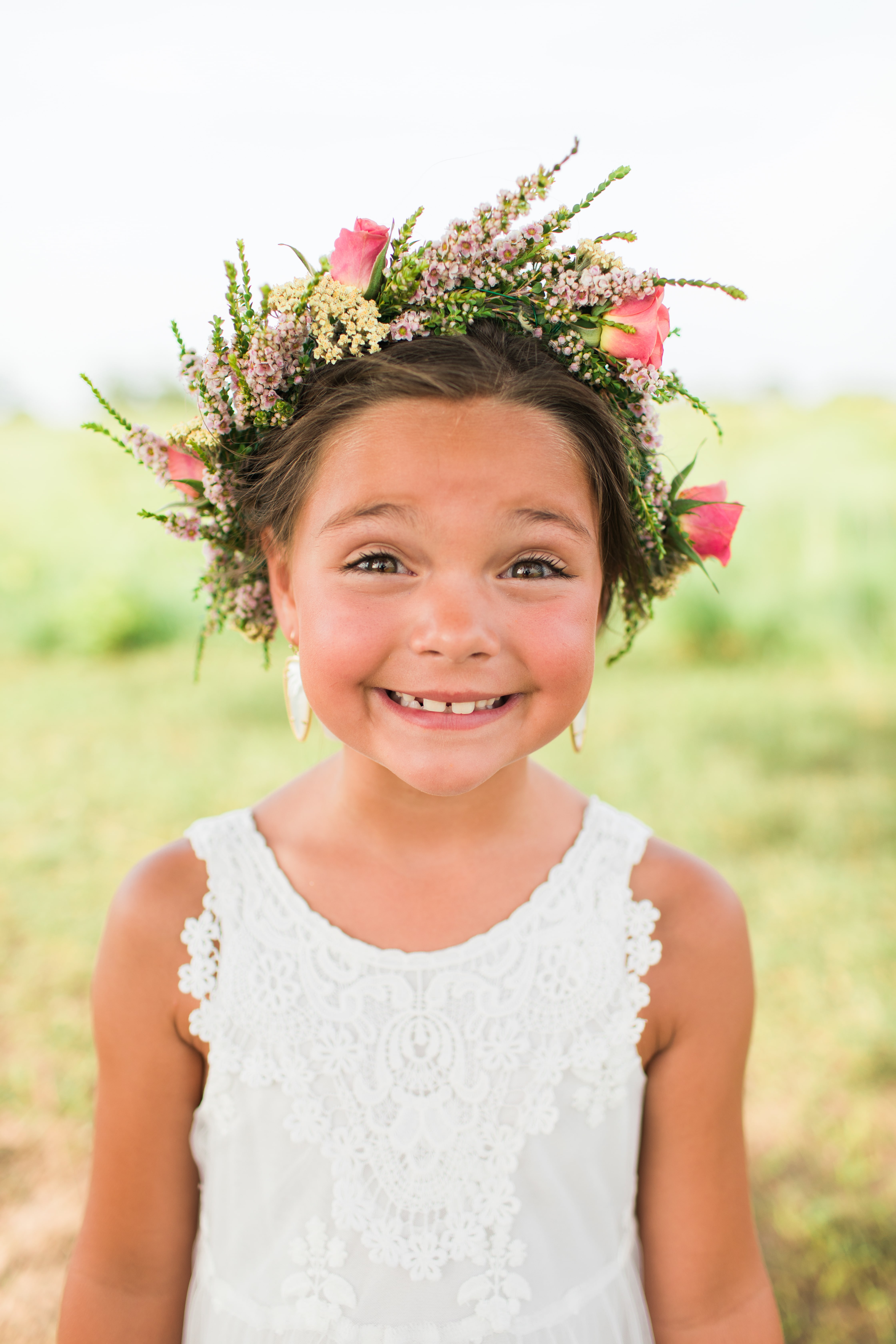 tulsa-wedding-venues-the-day-in-the-life-of-the-flower-girl